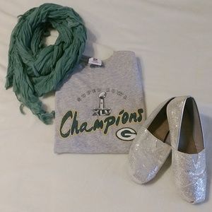 Green Bay Packer Superbowl T-shirt - Women's Small/Medium